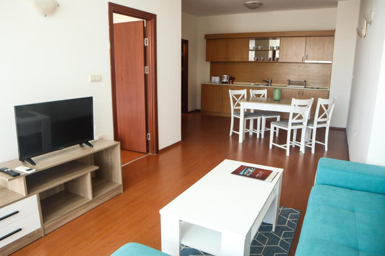 White Coast Beach Apartments Kavarna Exterior photo