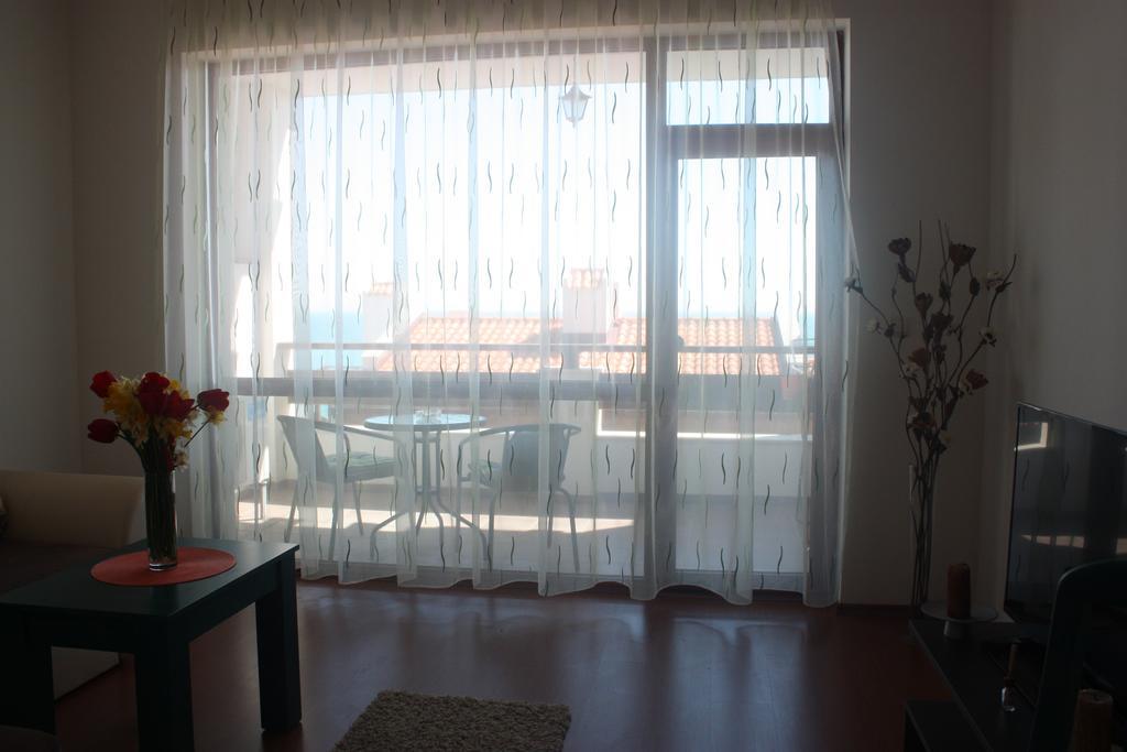 White Coast Beach Apartments Kavarna Exterior photo